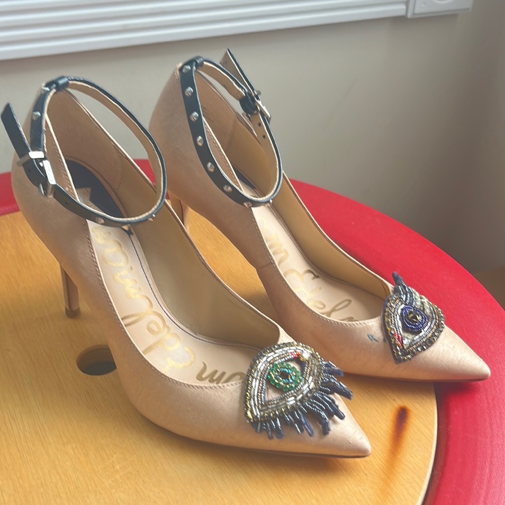 Sam Edelman Hermione Embellished Eye heels